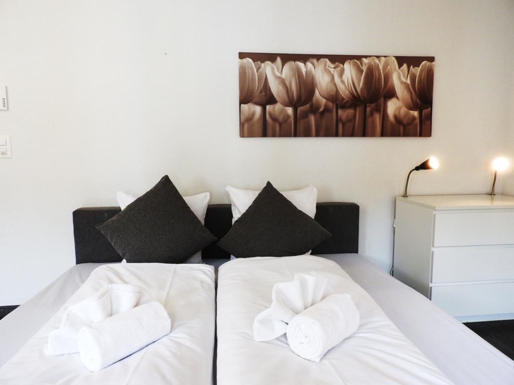 Inside Five 3*