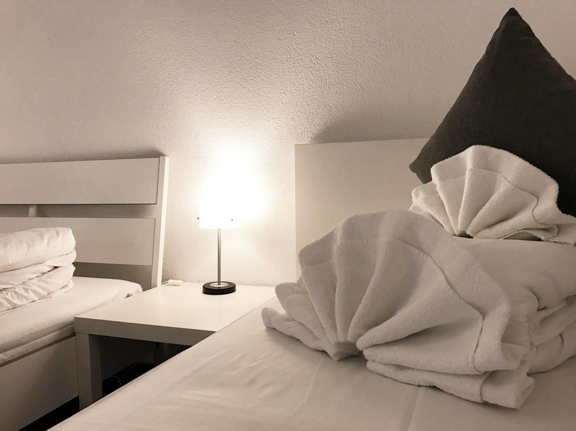 Inside Five Aparthotel 3*