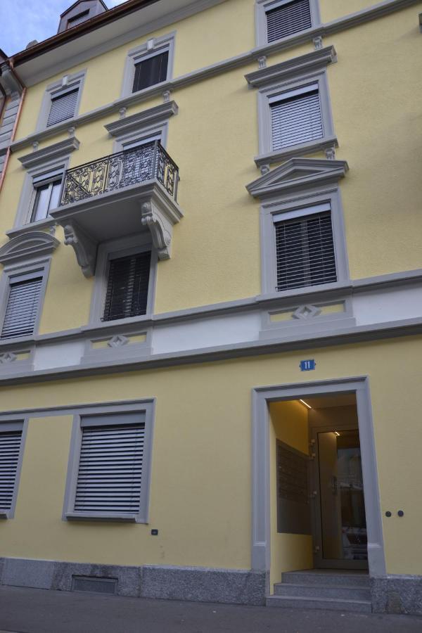 Inside Five Aparthotel 3*